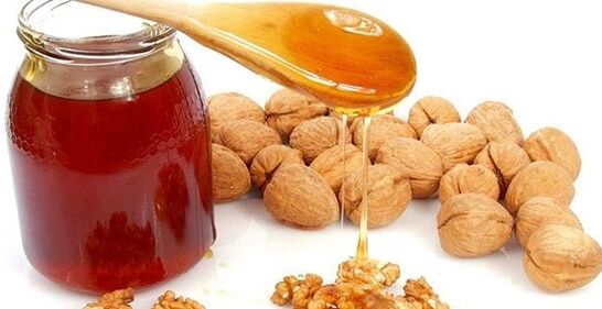 Régime au sarrasin avec du miel naturel.