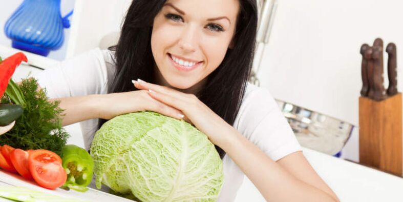 Les légumes lors de la perte de poids à la maison jouent un rôle important. 